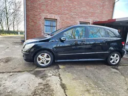 Schwarz Gebraucht 2007 Mercedes B200 Van / Kleinbus | 1.850 € (Fairer Preis)
