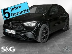 Unilack nachtschwarz Gebraucht 2024 Mercedes GLA200 AMG SUV | 42.449 € (Fairer Preis)