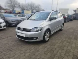 Reflexsilber metallic Gebraucht 2012 VW Golf Plus Cross Match Van / Kleinbus | 9.990 € (Etwas zu teuer)