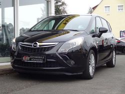 Schwarz Gebraucht 2016 Opel Zafira Tourer Edition Van / Kleinbus | 8.980 € (Fairer Preis)