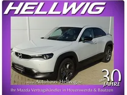 Ceramic white metallic (metallic) Gebraucht 2022 Mazda MX30 Comfort SUV | 14.880 € (Superpreis)