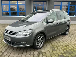 Indiumgrau metallic Gebraucht 2017 VW Sharan Sound Van / Kleinbus | 21.100 € (Fairer Preis)