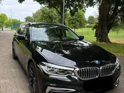 Schwarz Gebraucht 2017 BMW 520 Luxury Line Kombi | 21.900 € (Fairer Preis)