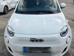 Weiß Gebraucht 2025 Fiat 500e Icon Kleinwagen | 22.000 € (Superpreis)