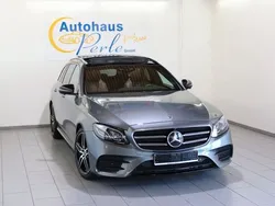 Grau Gebraucht 2019 Mercedes E300 AMG line Limousine | 33.490 € (Fairer Preis)