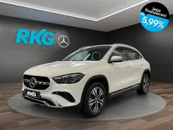 Weiß Gebraucht 2024 Mercedes GLA220 Progressive SUV | 41.750 € (Fairer Preis)