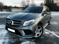 Grau Gebraucht 2018 Mercedes GLE350 AMG SUV | 38.900 € (Teuer)
