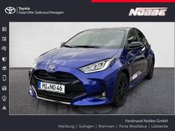 Blau Neu 2025 Toyota Yaris Hybrid Plus Limousine | 30.490 € (Fairer Preis)