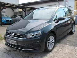 Grau Gebraucht 2019 VW Golf Sportsvan Join Van / Kleinbus | 18.973 € (Fairer Preis)