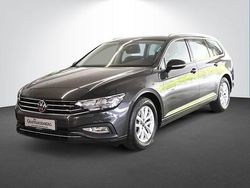 Grau Gebraucht 2022 VW Passat Business Kombi | 22.880 € (Fairer Preis)