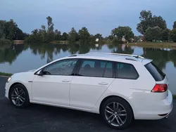 Weiß Gebraucht 2015 VW Golf VII LOUNGE Kombi | 7.990 € (Guter Preis)