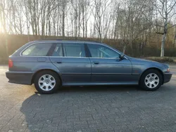 Grau Gebraucht 1999 BMW 520 Gran Turismo Kombi | 1.000 €