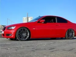 Rot Gebraucht 2006 BMW 330 Coupé | 9.799 € (Guter Preis)