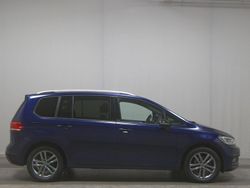 Blau Gebraucht 2022 VW Touran Active Van / Kleinbus | 19.980 € (Superpreis)