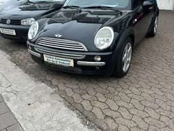 Schwarz Gebraucht 2004 Mini Cooper Kleinwagen | 2.250 € (Teuer)