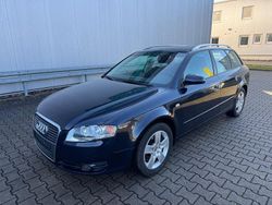 Blau Gebraucht 2005 Audi A4 Sport Kombi | 2.200 €
