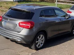 Mercedes GLA180
