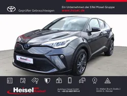 Grau Gebraucht 2023 Toyota C-HR Team SUV | 25.960 € (Fairer Preis)