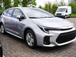 Silber Neu 2025 Suzuki Swace Comfort+ Kombi | 26.990 €