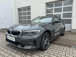 Dravitgrau metallic individual Gebraucht 2022 BMW 330e Efficient Dynamics Kombi | 34.498 € (Fairer Preis)