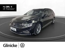 Deep black perleffekt Gebraucht 2022 VW Passat R-line Kombi | 27.480 € (Guter Preis)