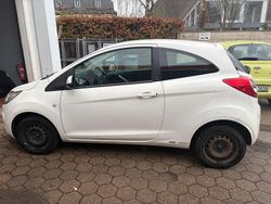 Weiß Gebraucht 2013 Ford Ka Kleinwagen | 2.950 € (Fairer Preis)