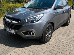 Grau Gebraucht 2015 Hyundai ix35 SUV | 10.750 € (Fairer Preis)