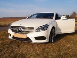 Weiß Gebraucht 2015 Mercedes CLS400 Shooting Brake Kombi | 29.999 €