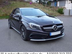Violett Gebraucht 2015 Mercedes A45 AMG AMG Limousine | 32.900 €