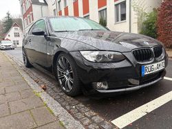 Schwarz Gebraucht 2009 BMW 330 Performance Coupé | 7.990 € (Superpreis)