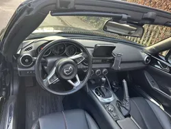 Schwarz Gebraucht 2019 Mazda MX5 Sports-Line Cabrio | 23.500 € (Fairer Preis)