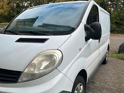 Weiß Gebraucht 2011 Renault Trafic Van | 4.350 €