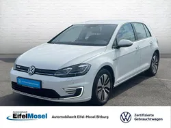 Weiß Gebraucht 2020 VW e-Golf Kleinwagen | 13.880 € (Fairer Preis)