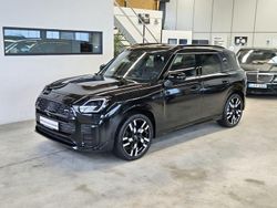 Schwarz Gebraucht 2024 Mini John Cooper Works Kleinwagen | 42.890 €