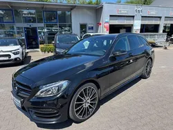 Schwarz Gebraucht 2018 Mercedes C220 AMG line Kombi | 21.473 € (Etwas zu teuer)