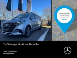 Silber Gebraucht 2024 Mercedes V250 Avantgarde Van / Kleinbus | 81.990 €