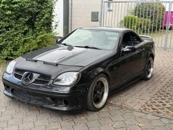 Schwarz Gebraucht 2000 Mercedes SLK230 Cabrio | 2.850 € (Guter Preis)