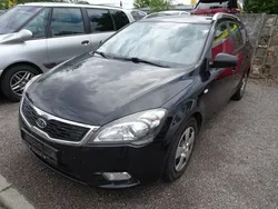 Schwarz Gebraucht 2010 Kia Ceed Kombi | 1.285 € (Superpreis)