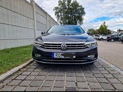 Grau Gebraucht 2020 VW Passat Elegance Kombi | 21.999 € (Fairer Preis)