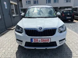 Weiß Gebraucht 2017 Skoda Yeti Drive SUV | 5.999 € (Guter Preis)