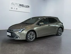 Juniper blue Neu 2024 Toyota Corolla Team Limousine | 34.980 €