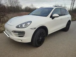 Weiß Gebraucht 2011 Porsche Cayenne SUV | 18.799 € (Fairer Preis)