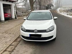 Weiß Gebraucht 2009 VW Golf VI Edition Kleinwagen | 2.400 € (Superpreis)