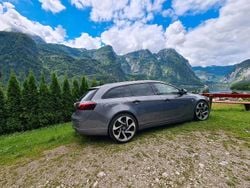 Grau Gebraucht 2016 Opel Insignia Kombi | 15.800 €