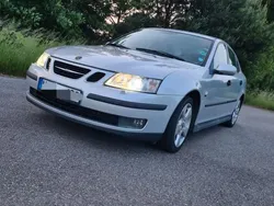 Silber Gebraucht 2004 Saab 9-3 Limousine | 2.100 € (Fairer Preis)