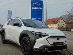 Weiß Gebraucht 2023 Subaru Solterra Platinum SUV | 38.790 € (Fairer Preis)