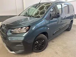 Blau Neu 2025 Fiat Doblò Style Van / Kleinbus | 35.949 € (Teuer)
