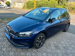 Blau Gebraucht 2019 VW Golf Sportsvan Van / Kleinbus | 14.490 € (Fairer Preis)