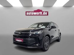 Schwarz Gebraucht 2024 VW Tiguan Life SUV | 34.290 € (Fairer Preis)
