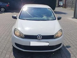 Weiß Gebraucht 2009 VW Golf VI Limousine | 5.500 € (Teuer)